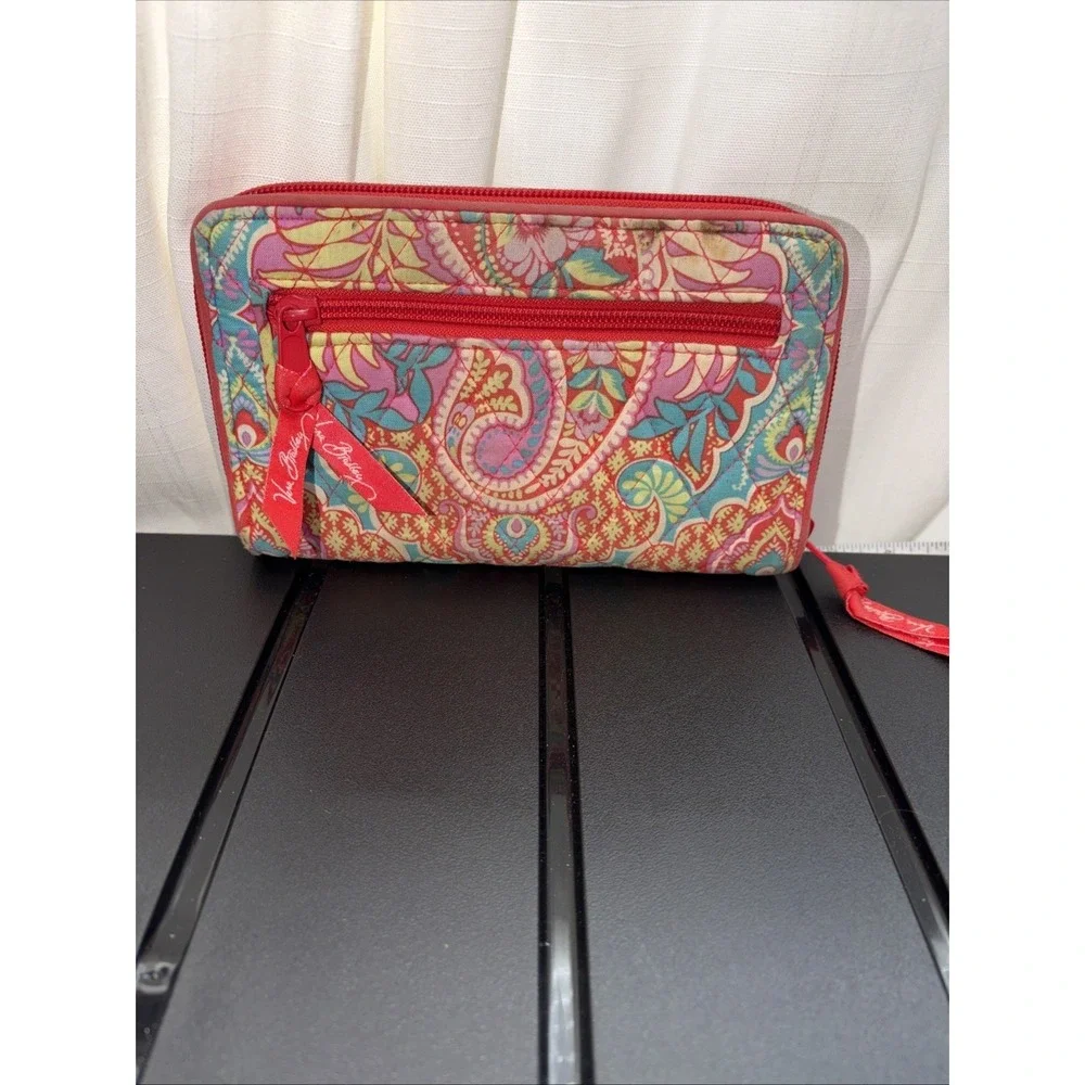 Vera Bradley 